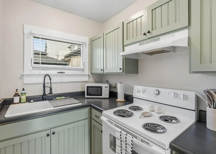 Appartamento Private Casita W/ Patio | Walk To 4th Ave *