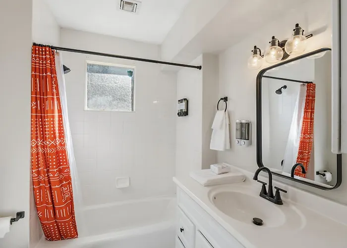 Appartamento Private Casita W/ Patio | Walk To 4th Ave *